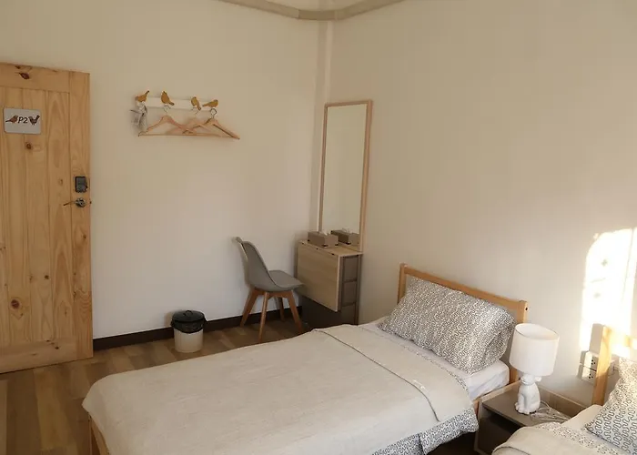 Ostello And Massage